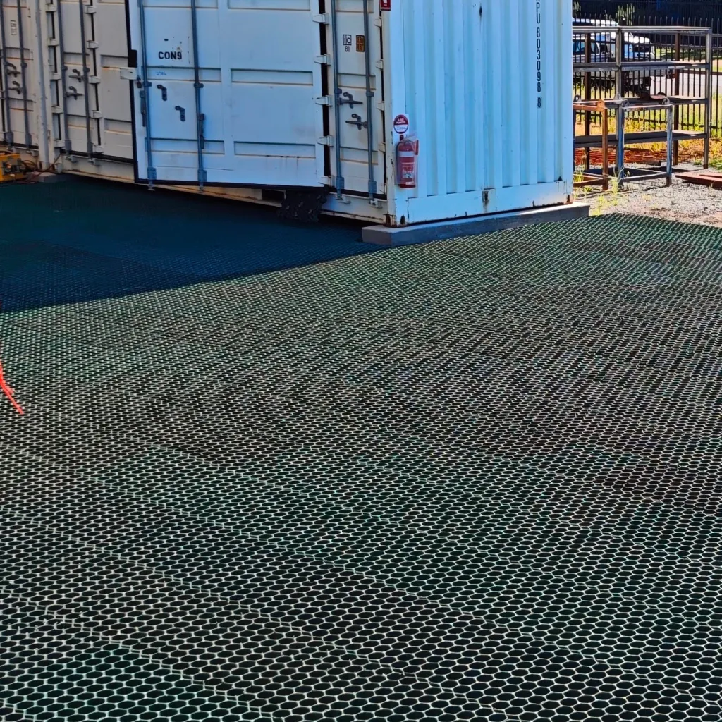 Layout in commercial.webp