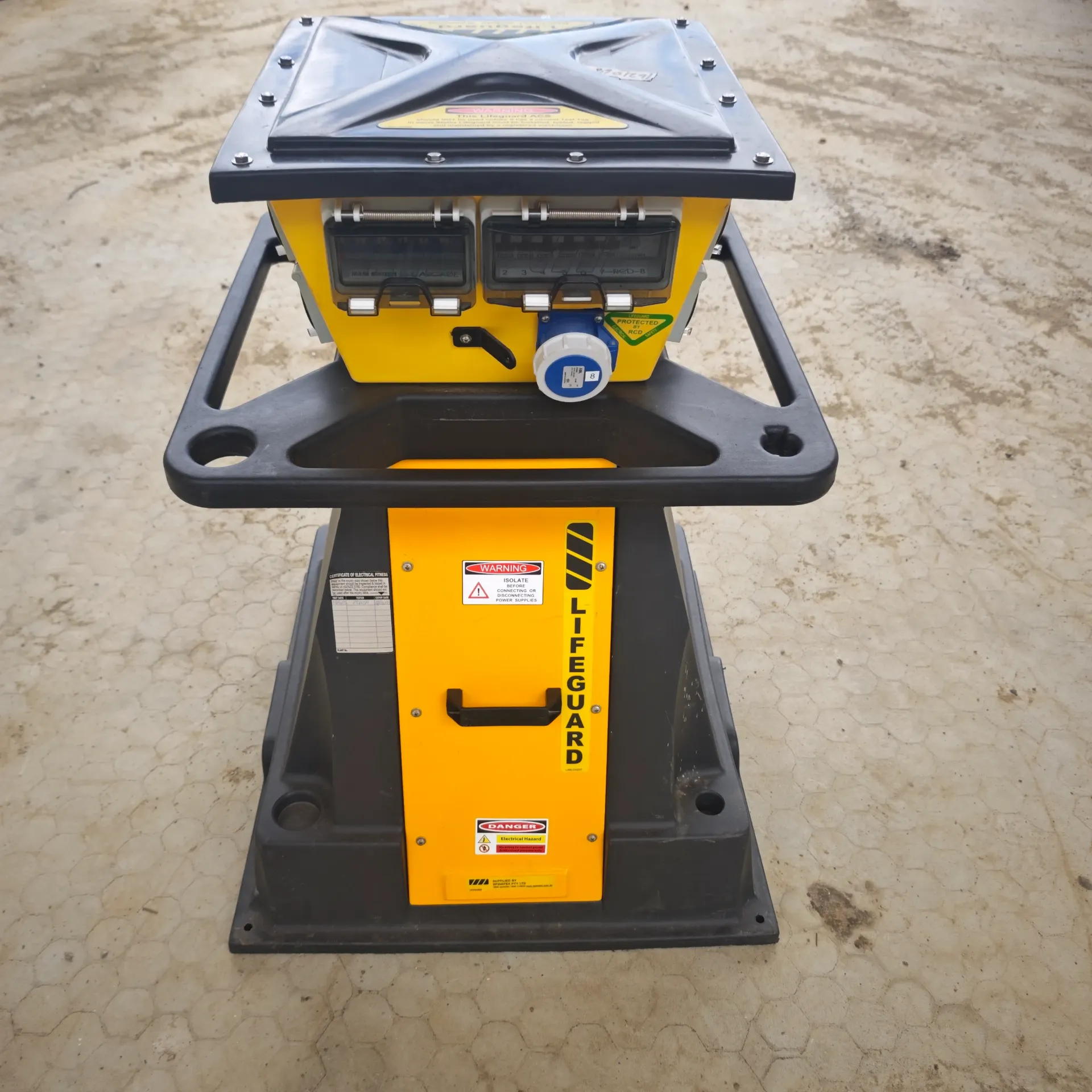 Power Distribution Board - Medium to Large - 63AMP with 32AMP, 15AMP and 16AMP Outlets IP66 Rated